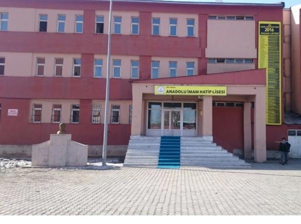 Ağrı Anadolu İmam Hatip Lisesi Fotoğrafı